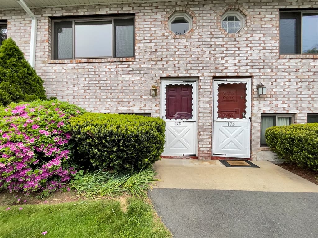 173 Farrwood Dr #173