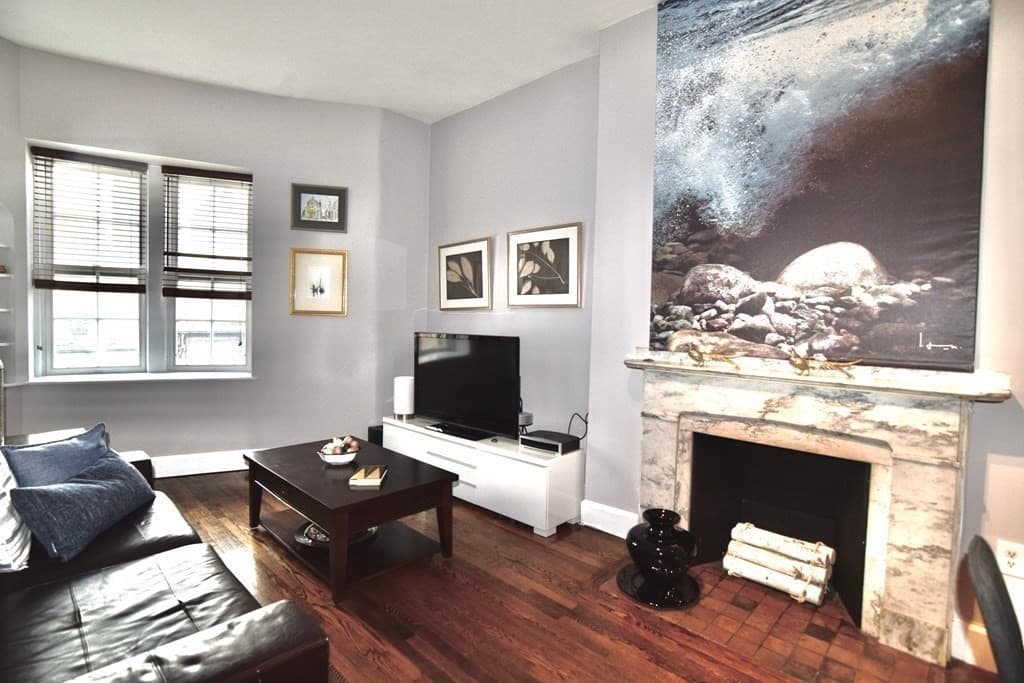 125 Beacon St #10 photo 3