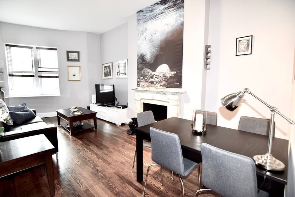 125 Beacon St #10 photo 4