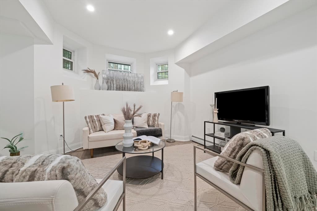 107 Jersey Street #22C photo 3
