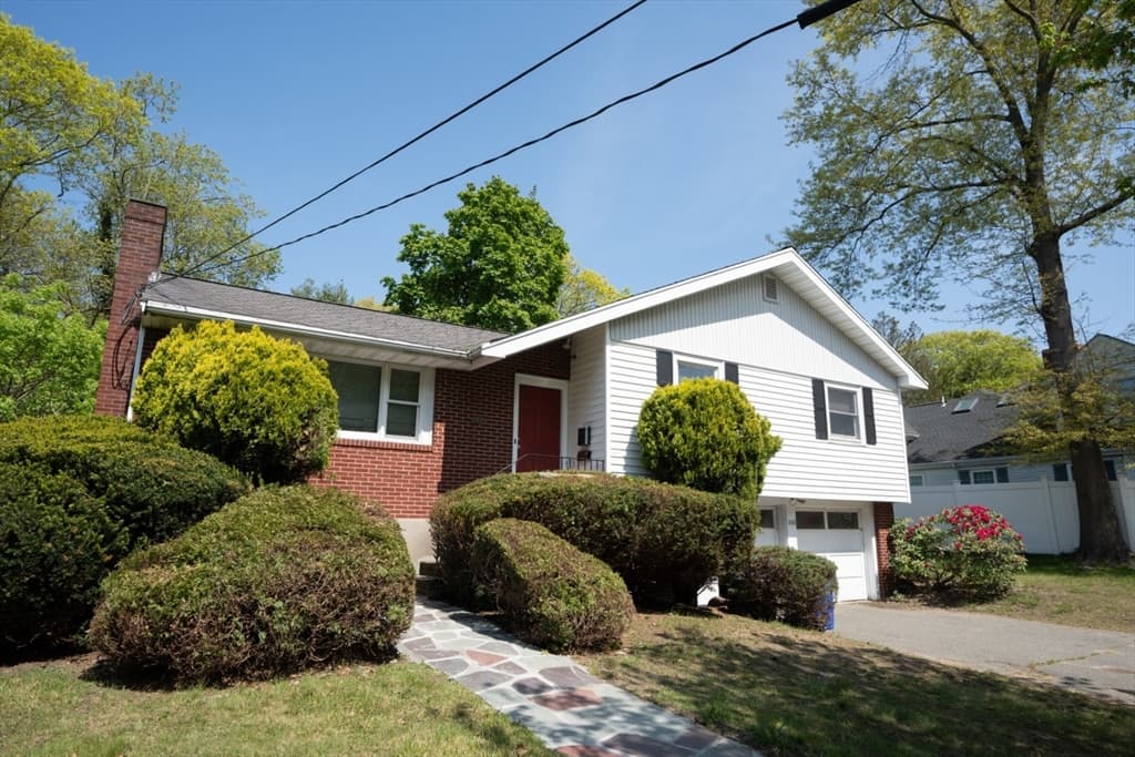 145 Grove St