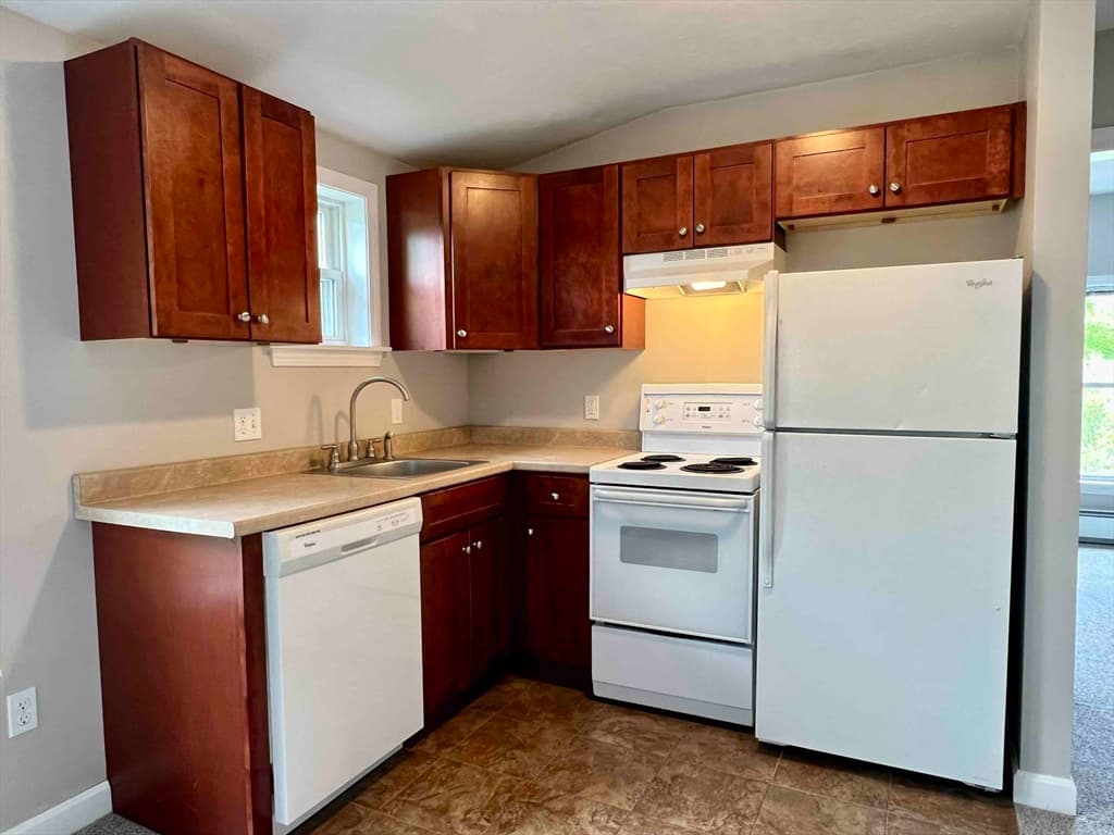 17 Sanborn Street #E photo 2