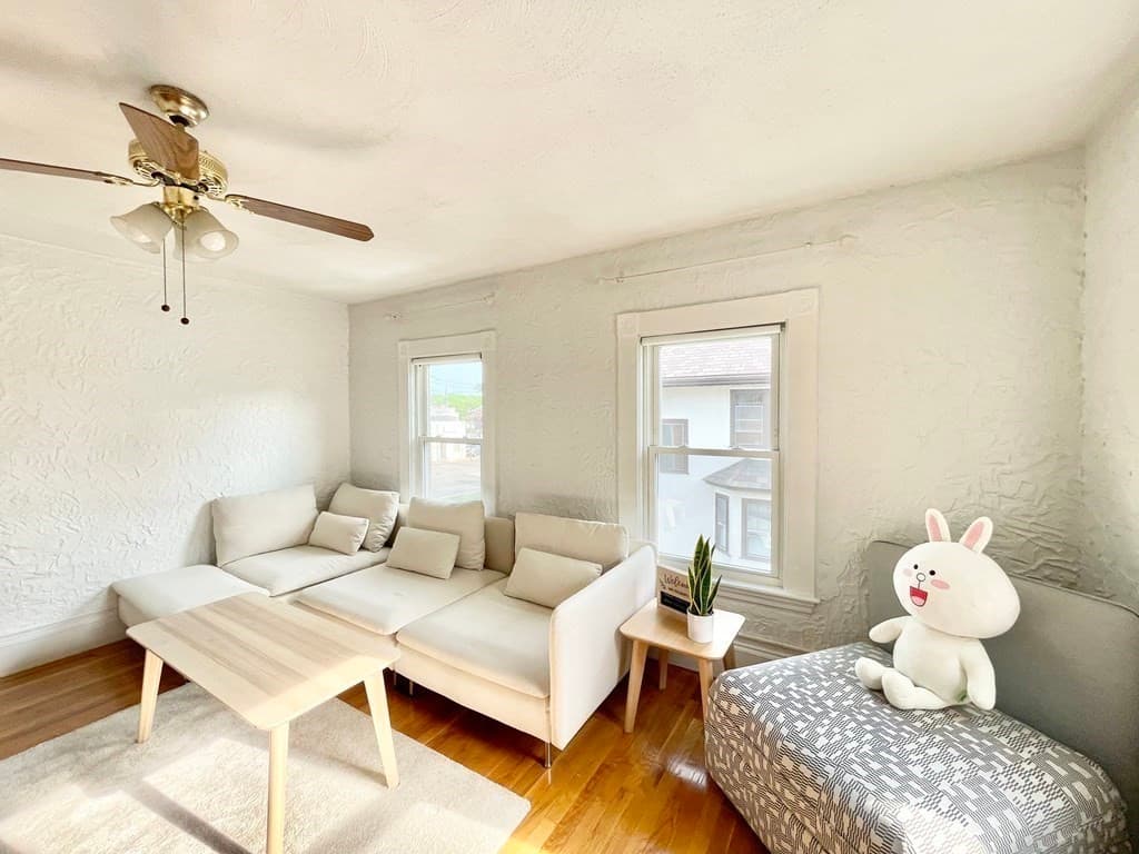 161 Lowell Ave #2 photo 2