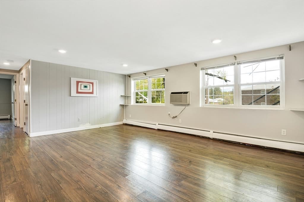 261 Boston Post Rd E #2 photo 3