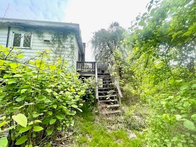 410 Greenwood St photo 5