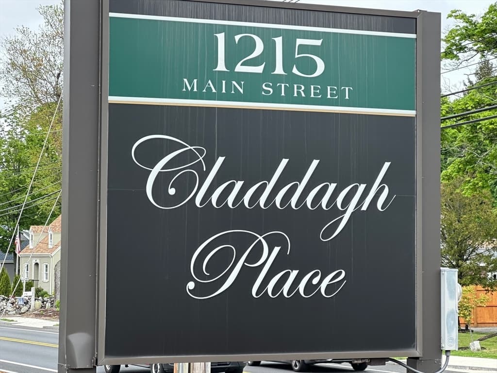 1215 Main St #116