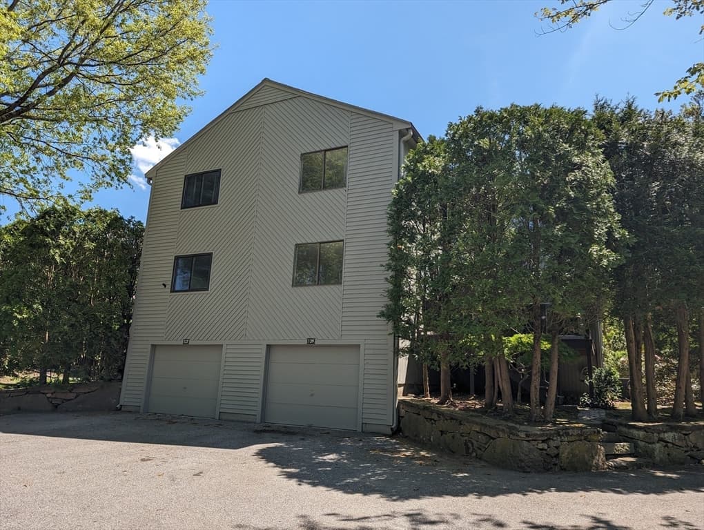 139 Leland Farm Rd #139