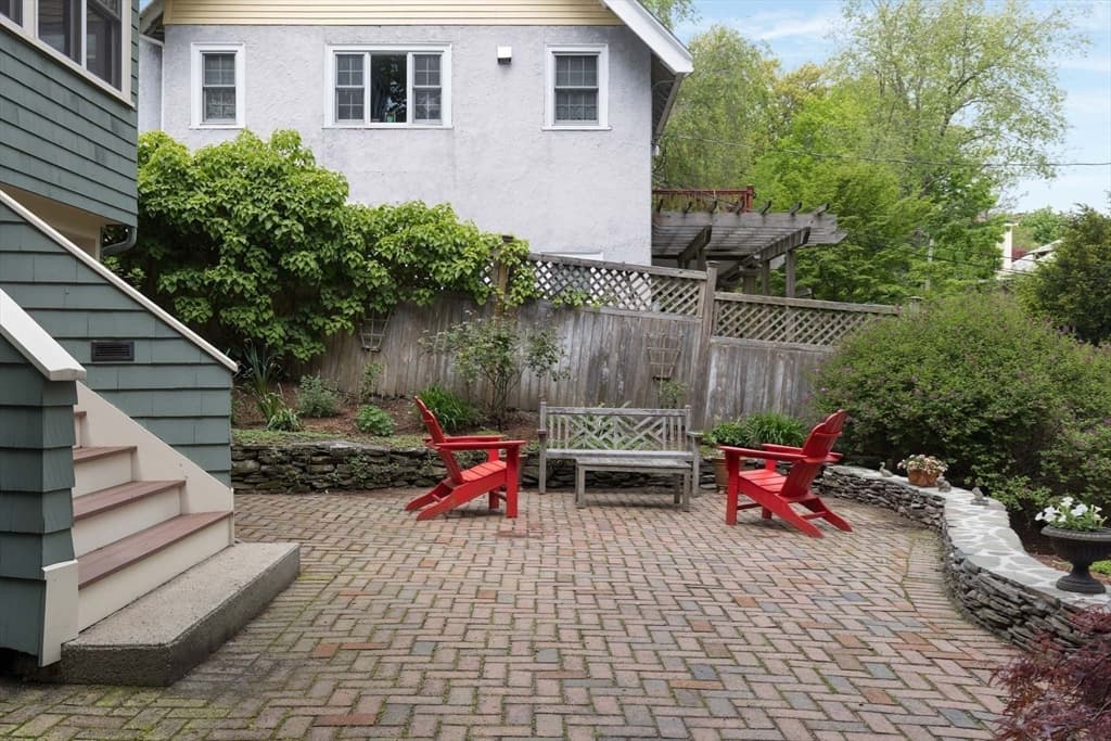 179 Clinton Rd photo 5
