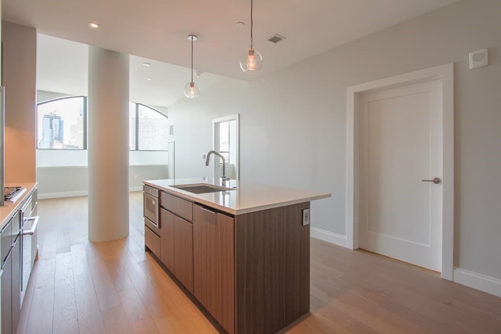 100 Shawmut Ave #603 photo 2