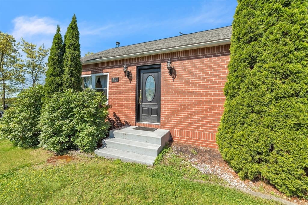 27 Wilno Ave photo 2