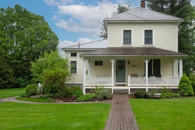23 Upland Road