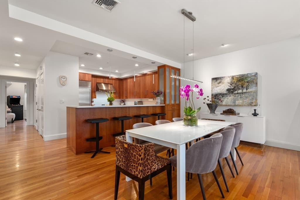 15 Marlborough St #PH & G photo 5