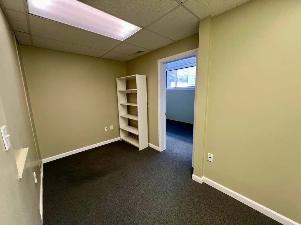 41 Main St #B2 photo 3