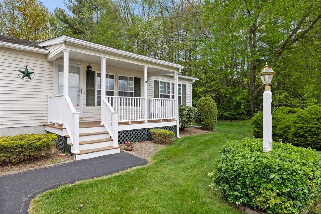 41 Fieldwood Drive