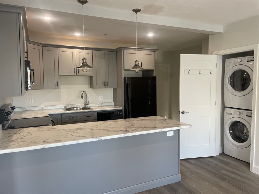 16 Wendell St #3 photo 3