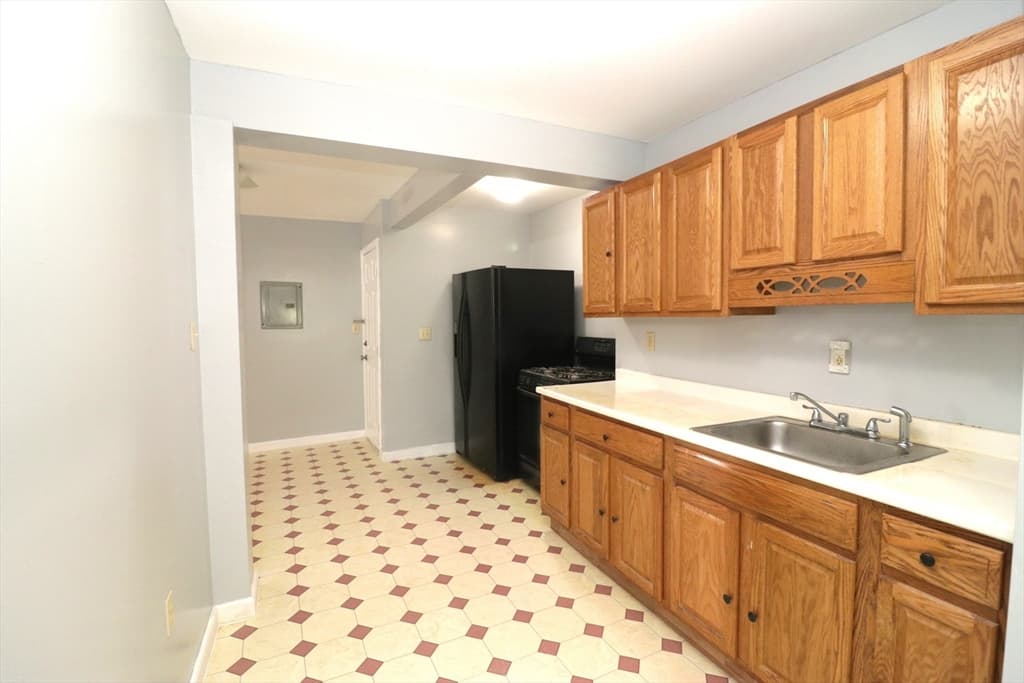 41 Nichols St #5