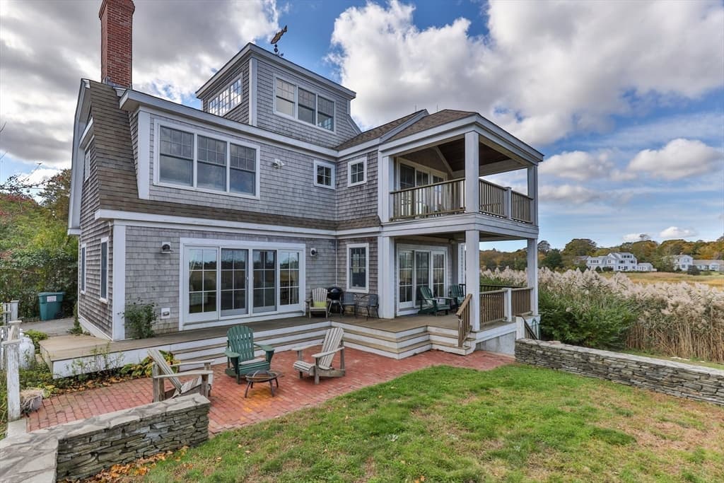 11 Georges Rock Rd