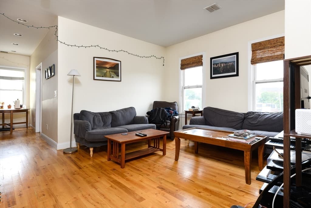 256 Somerville Ave #3 photo 5