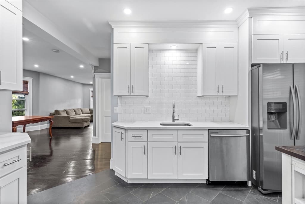123 King St #1 photo 4