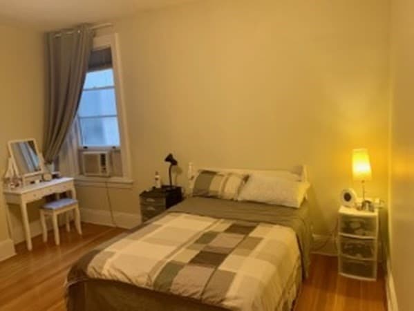 1056 Beacon St #9 photo 4