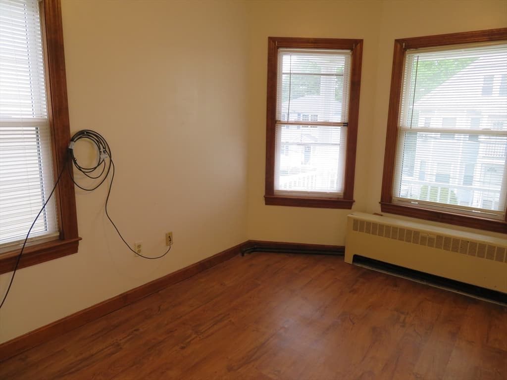 160 Hadley Street #3 photo 4