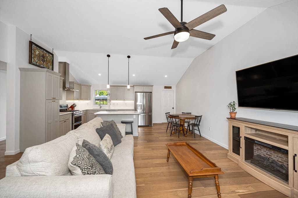6 Bramble Dr photo 5