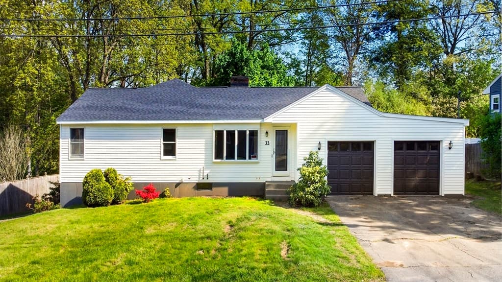 32 Topsfield Cir