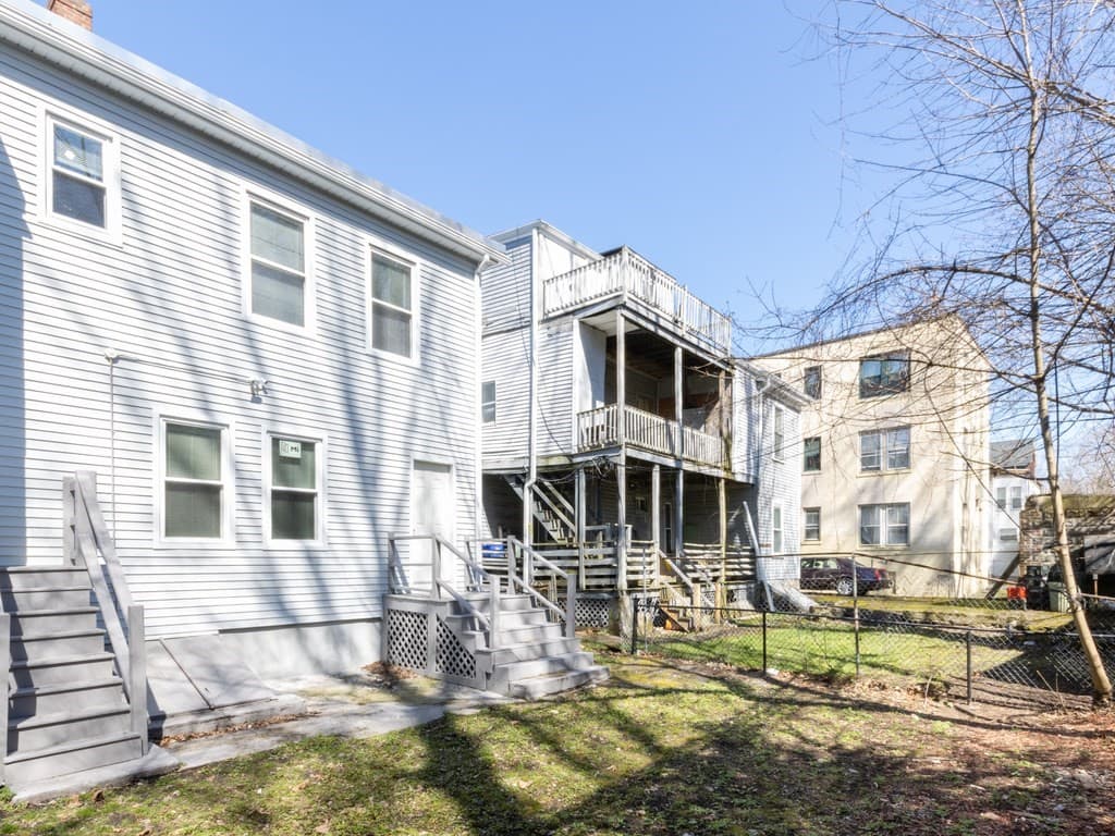 40 Waumbeck Street #1 photo 5