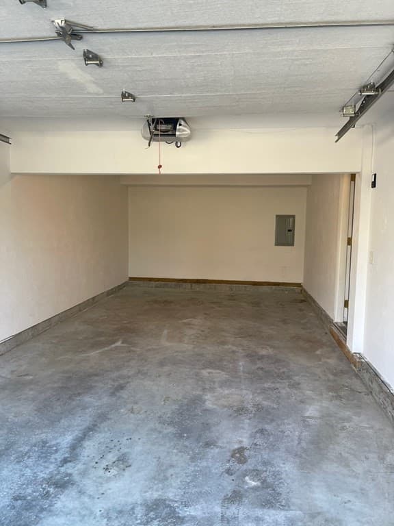 18 Corning Ave #18 photo 3
