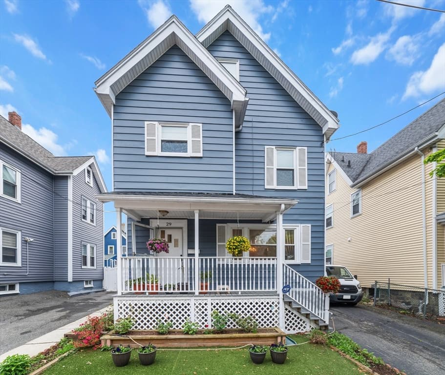 29 Lowell St