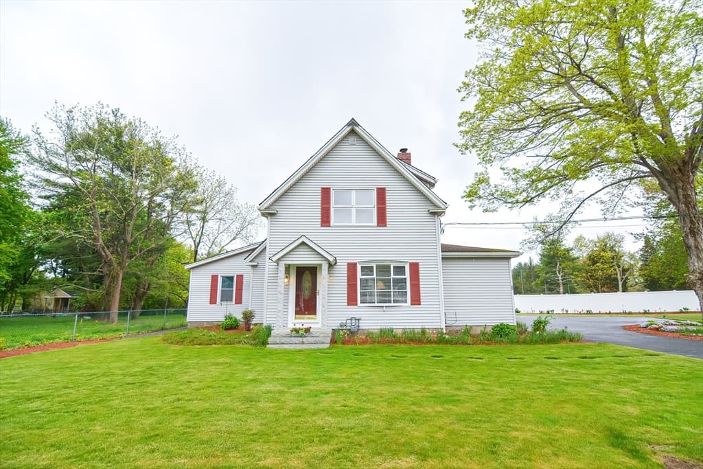57 Taunton St