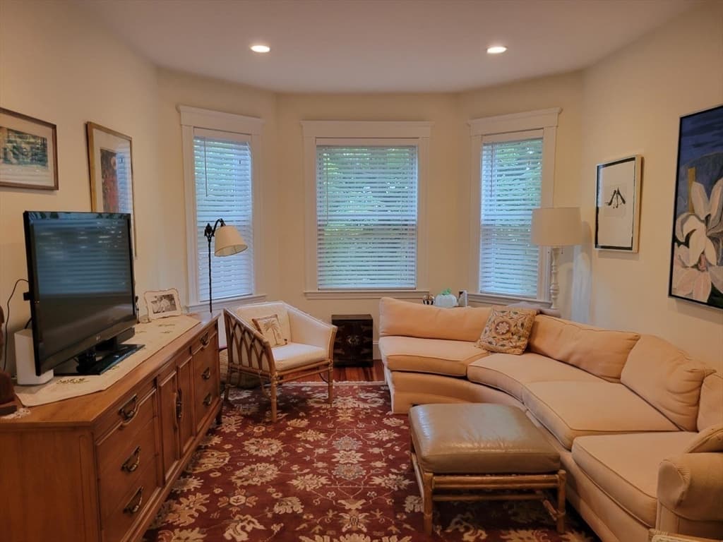 116 Browne Street #1 photo 3