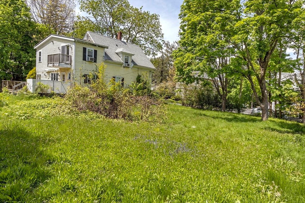 37 Highland Place photo 4