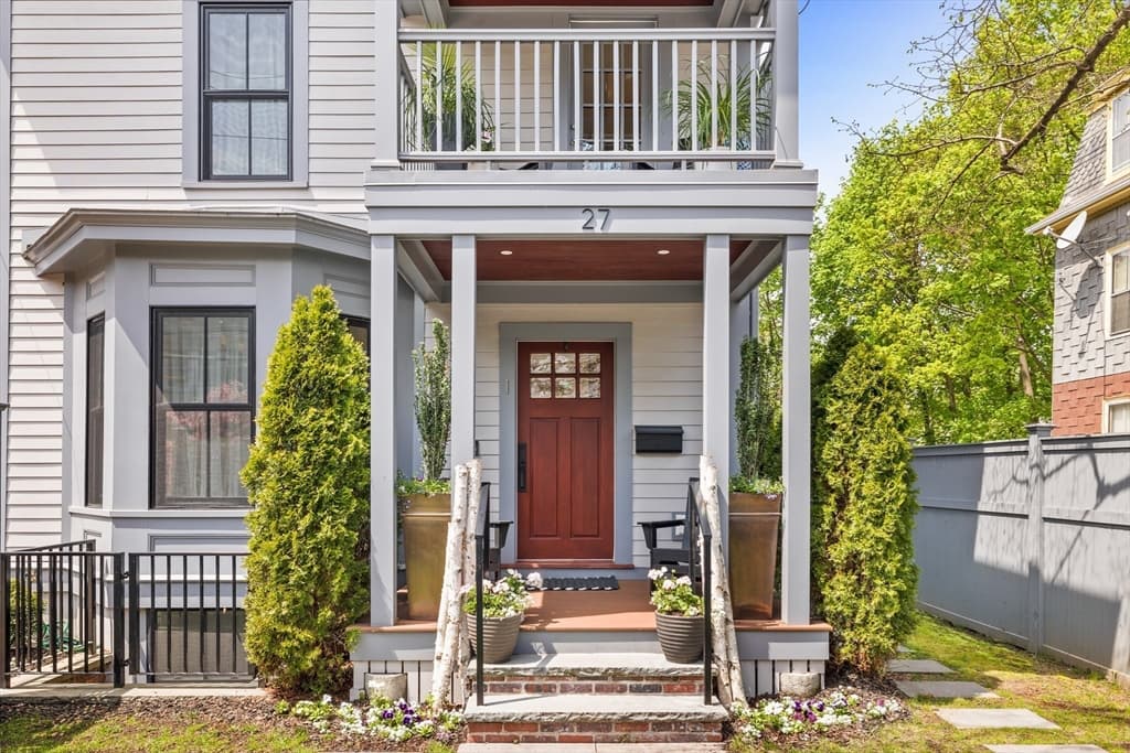 27 Walden Street #1 photo 3