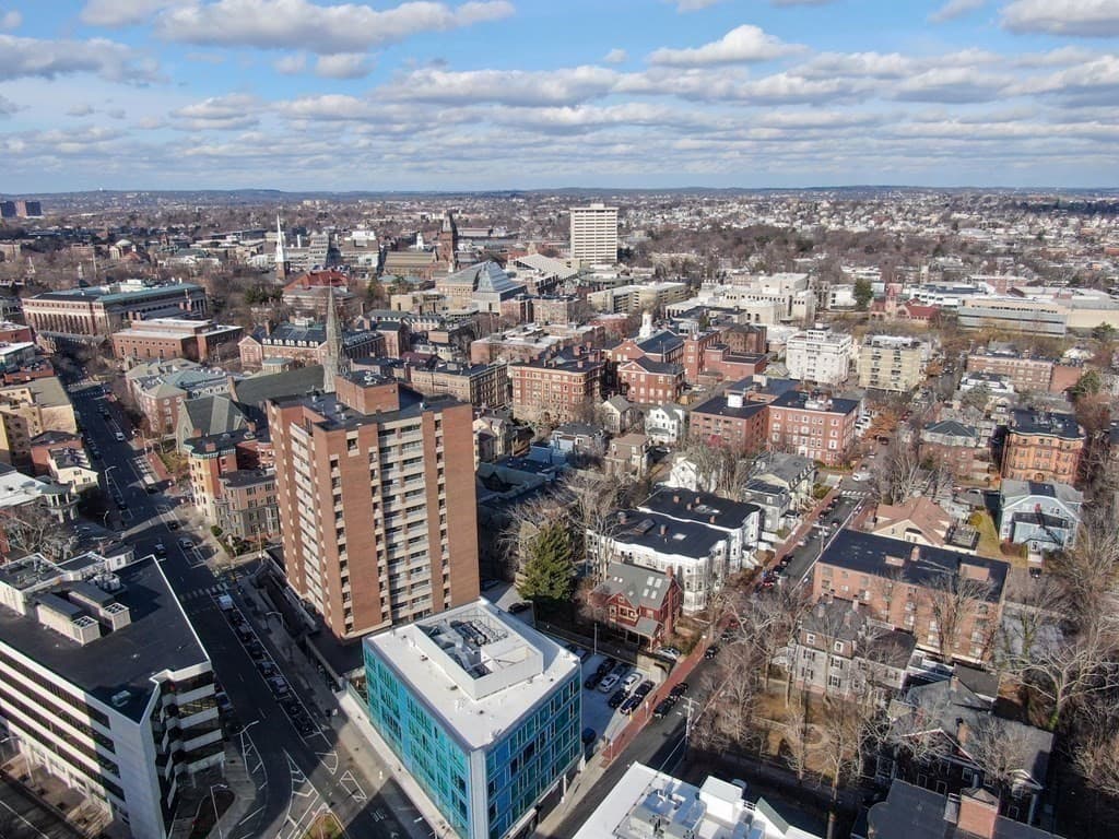 1105 Massachusetts Ave #9D photo 2