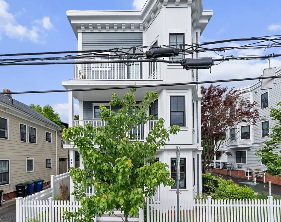 115 Beacon St #B