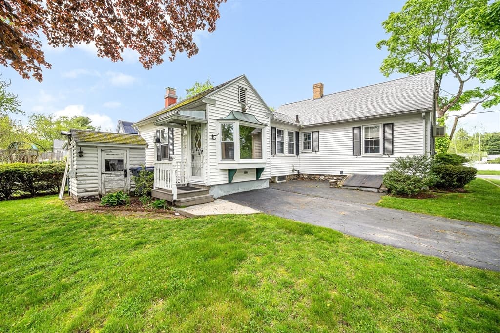 58 Riverdale St photo 2