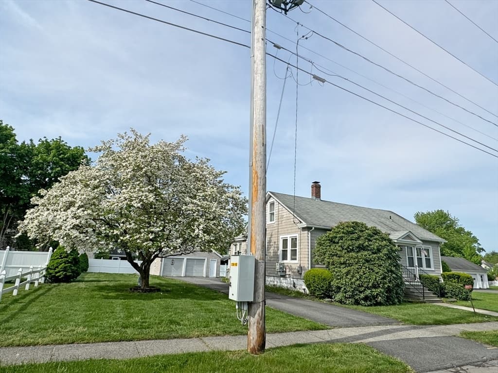 28 Kenwood Street photo 2