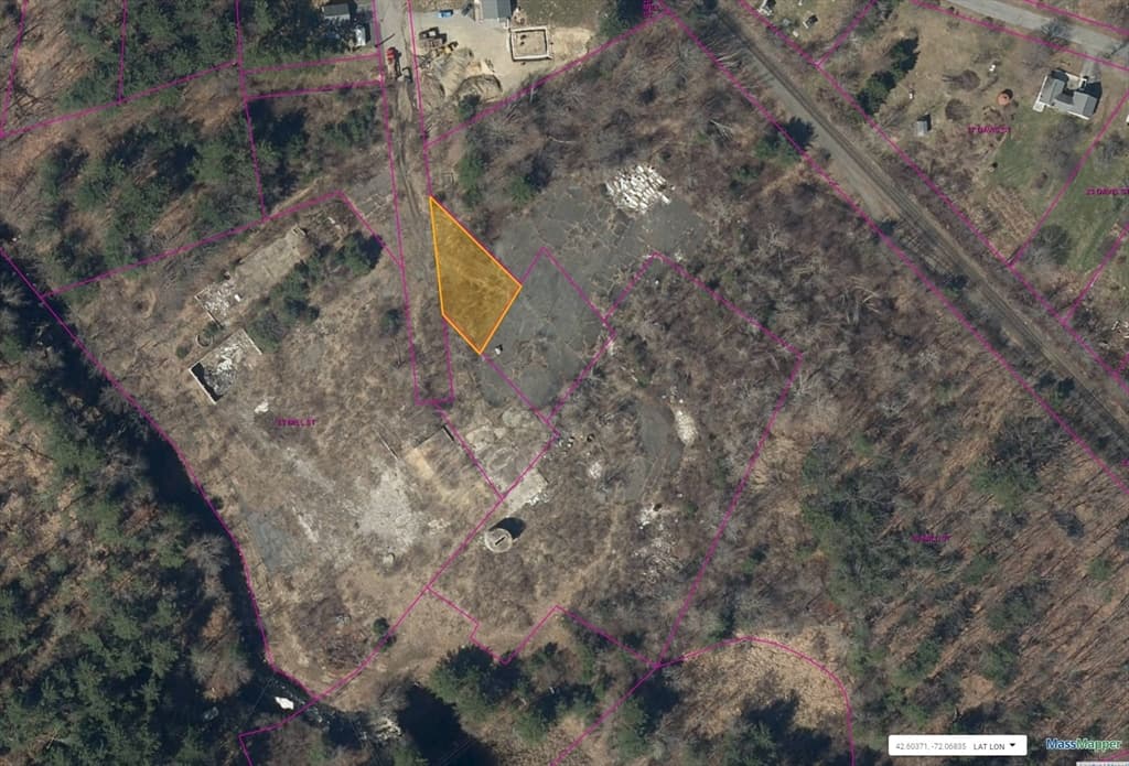 Lot 64 Mill St