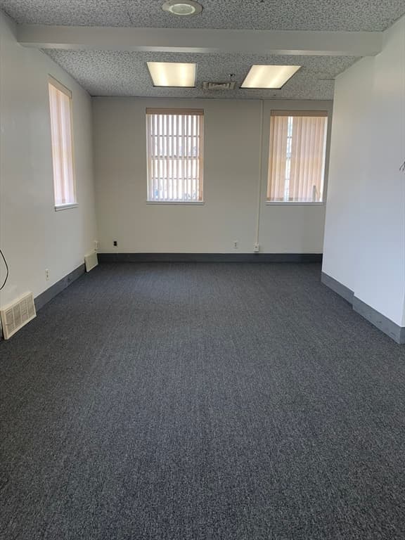 124 Cabot Street photo 5