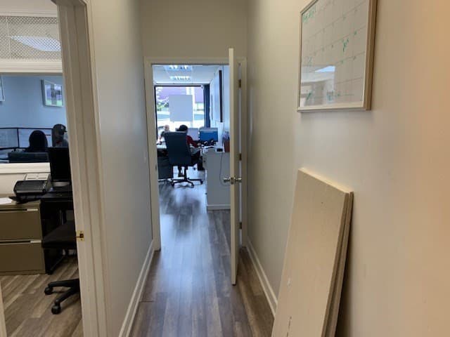 4401 Washington photo 5