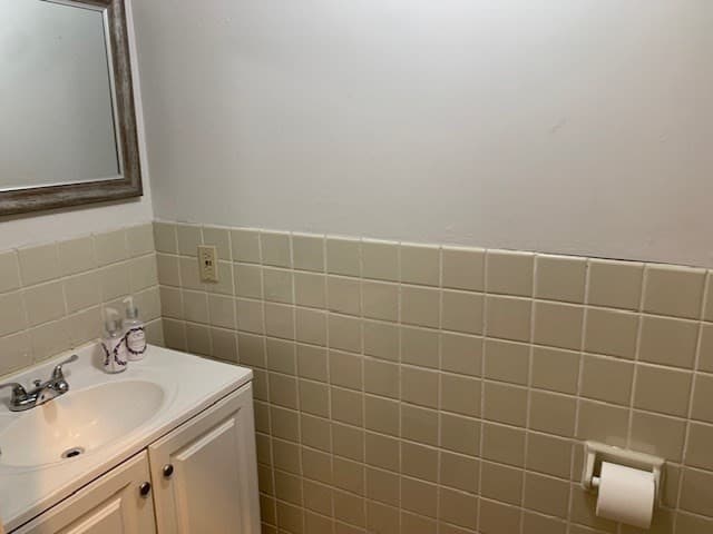 4401 Washington photo 4