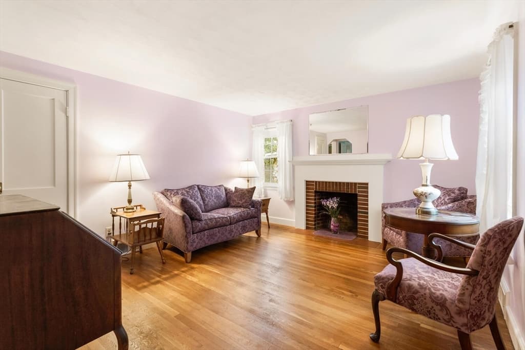 24 Edward Rd photo 5