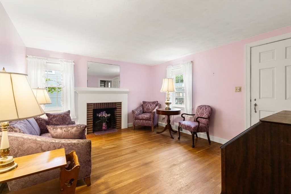 24 Edward Rd photo 4