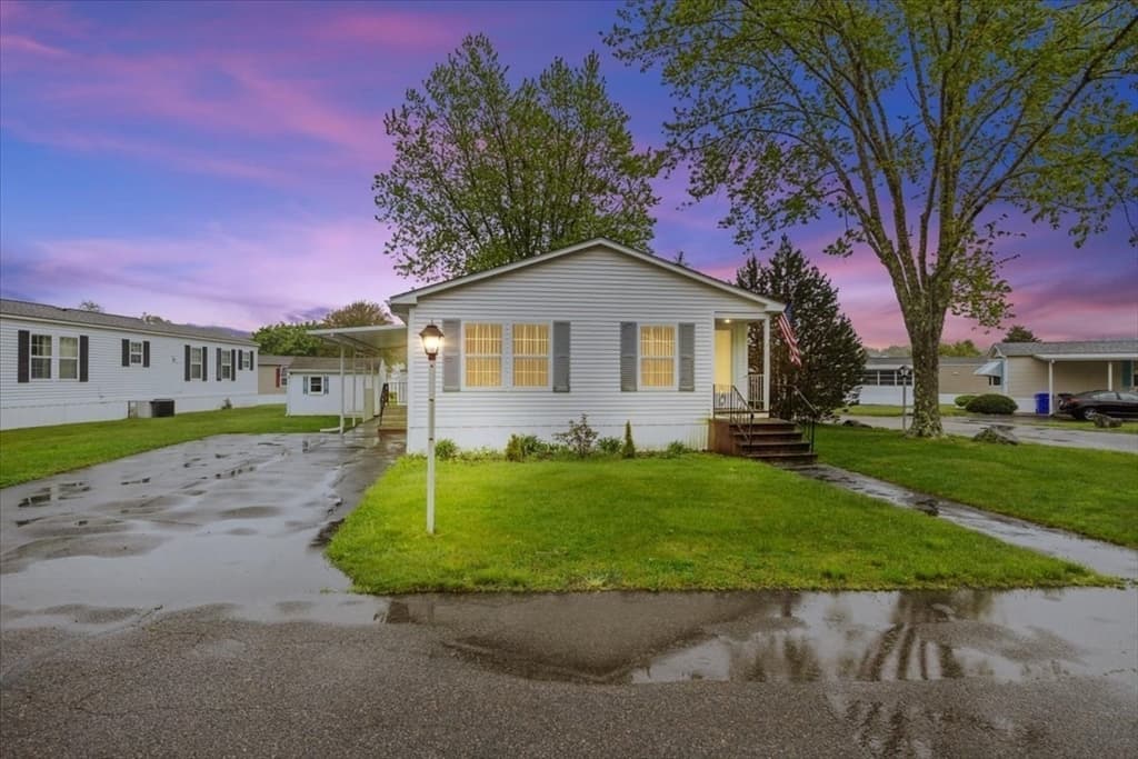 193 Tremont #145 photo 3