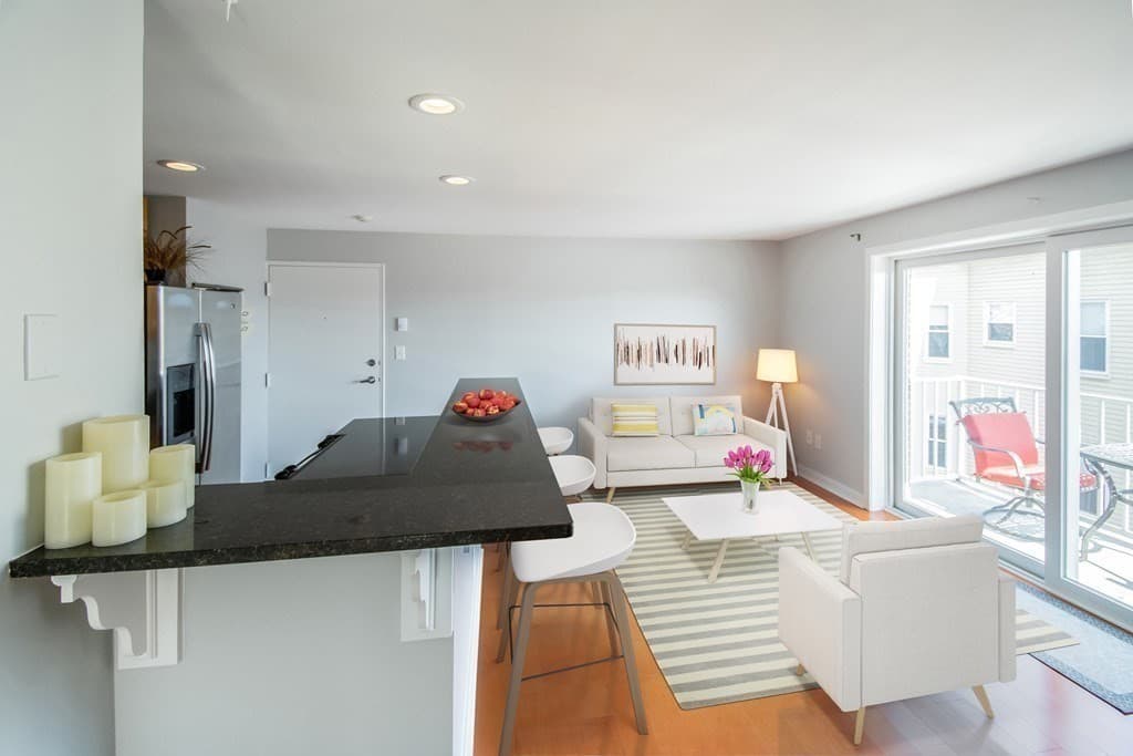 70 Park St #43