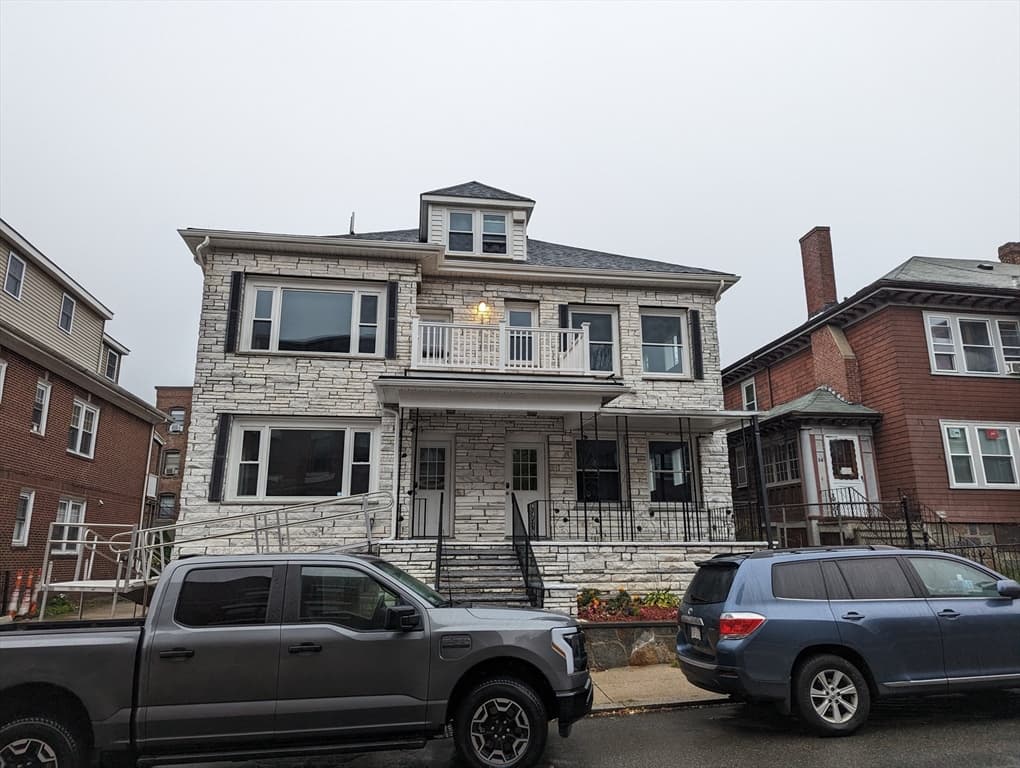 10-12 Nazing St