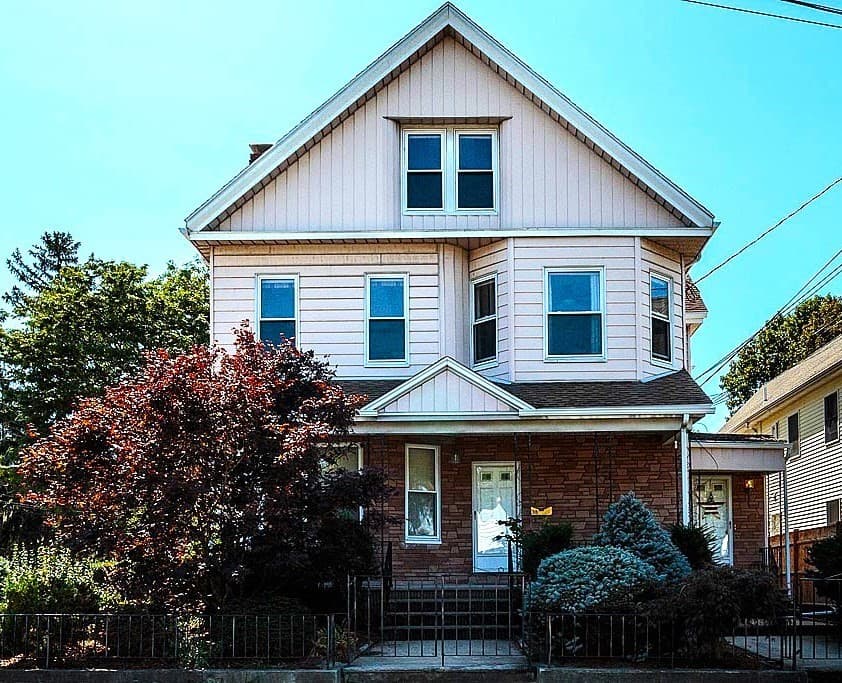 30 Salem Street #2