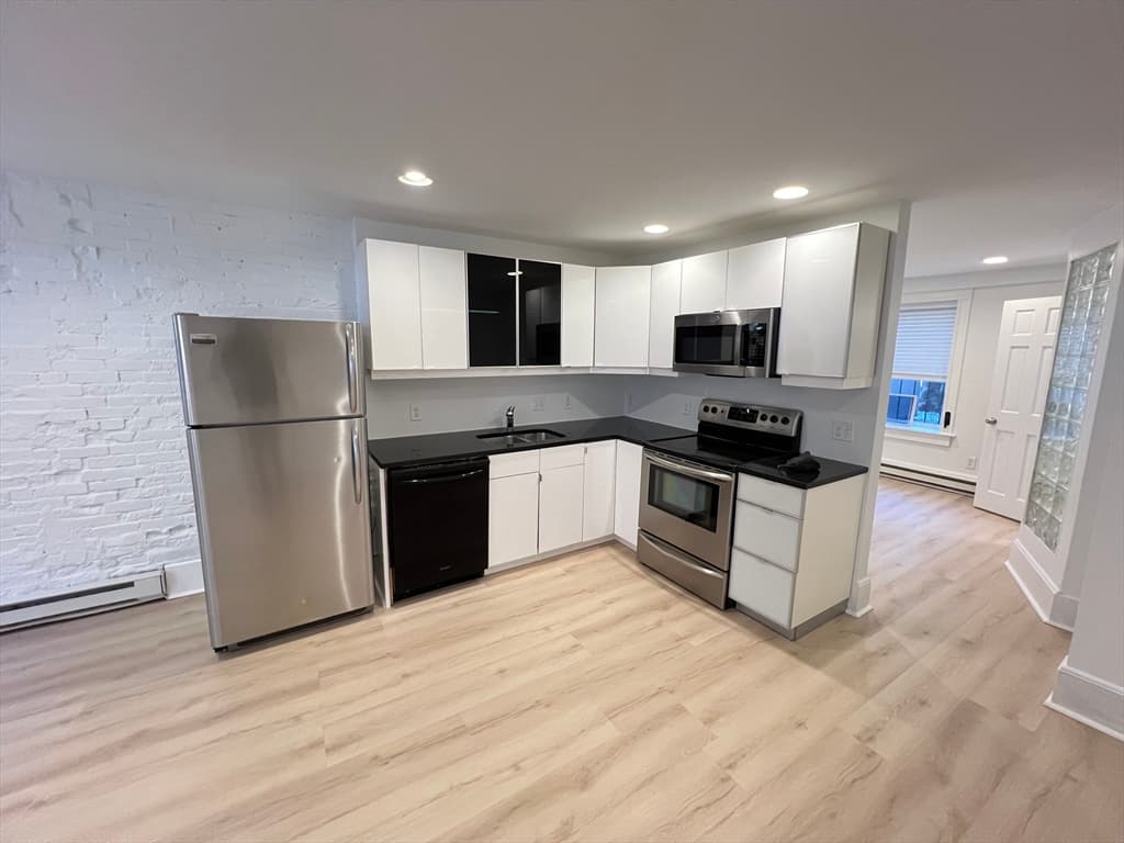 33 East Springfield St #1A