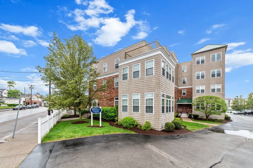87 Franklin St #106